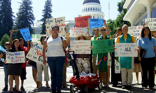 California water activists supporting AB 685 outside the state capitol in December 2011.  Photo credit to uusc.org.