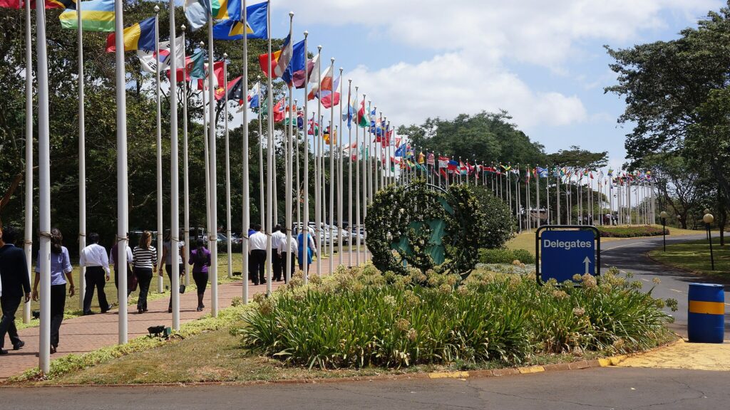 Delegates arrive at the UN in Nairobi